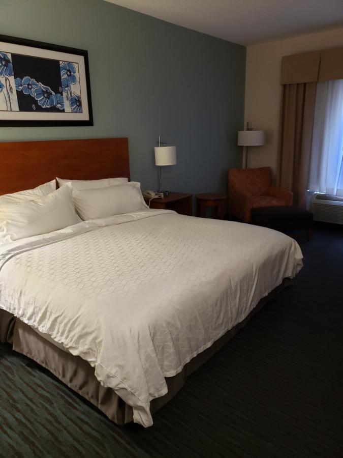 Holiday Inn Express Richmond-Brandermill-Hull Street By Ihg Екстер'єр фото
