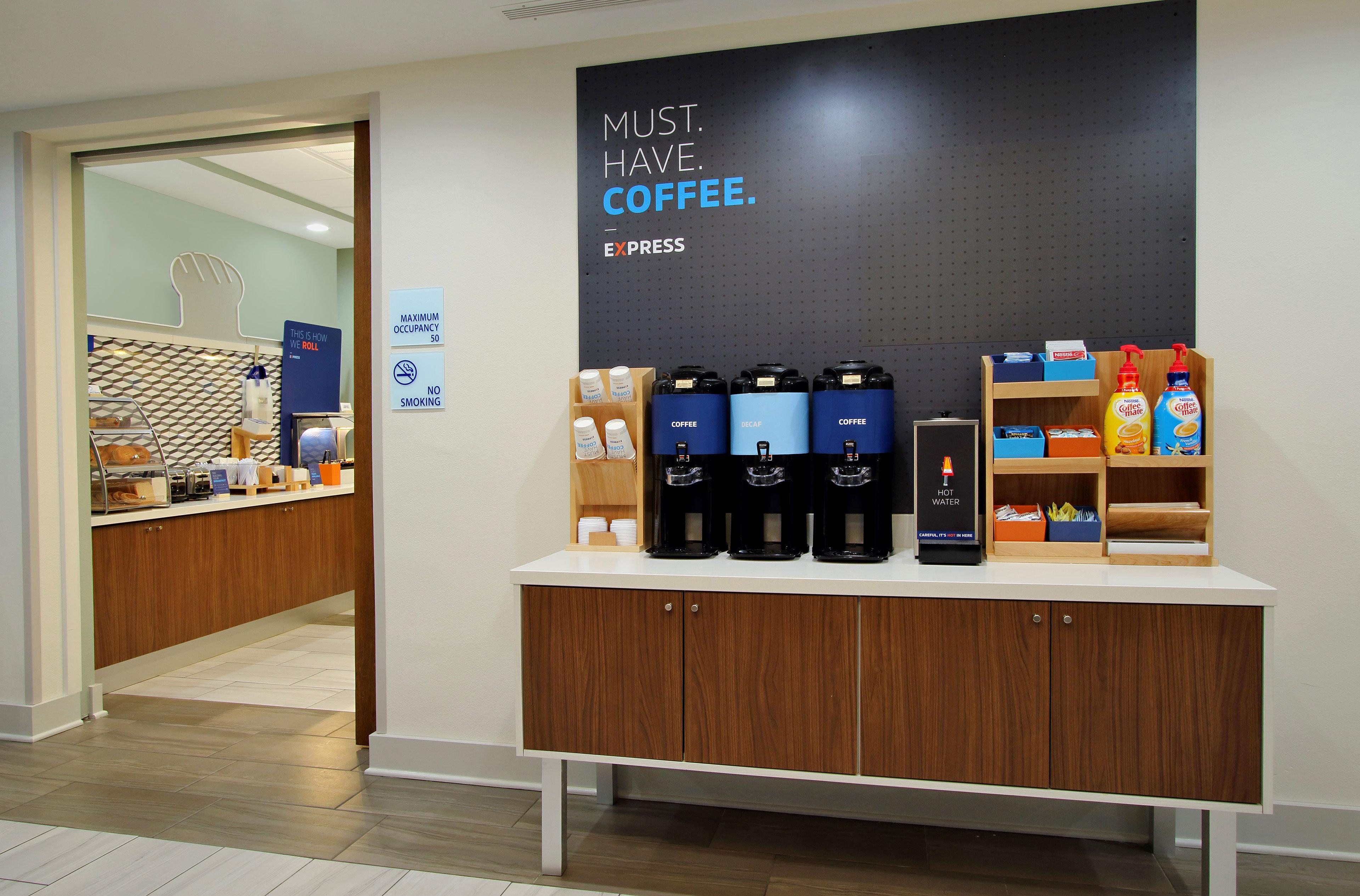 Holiday Inn Express Richmond-Brandermill-Hull Street By Ihg Екстер'єр фото