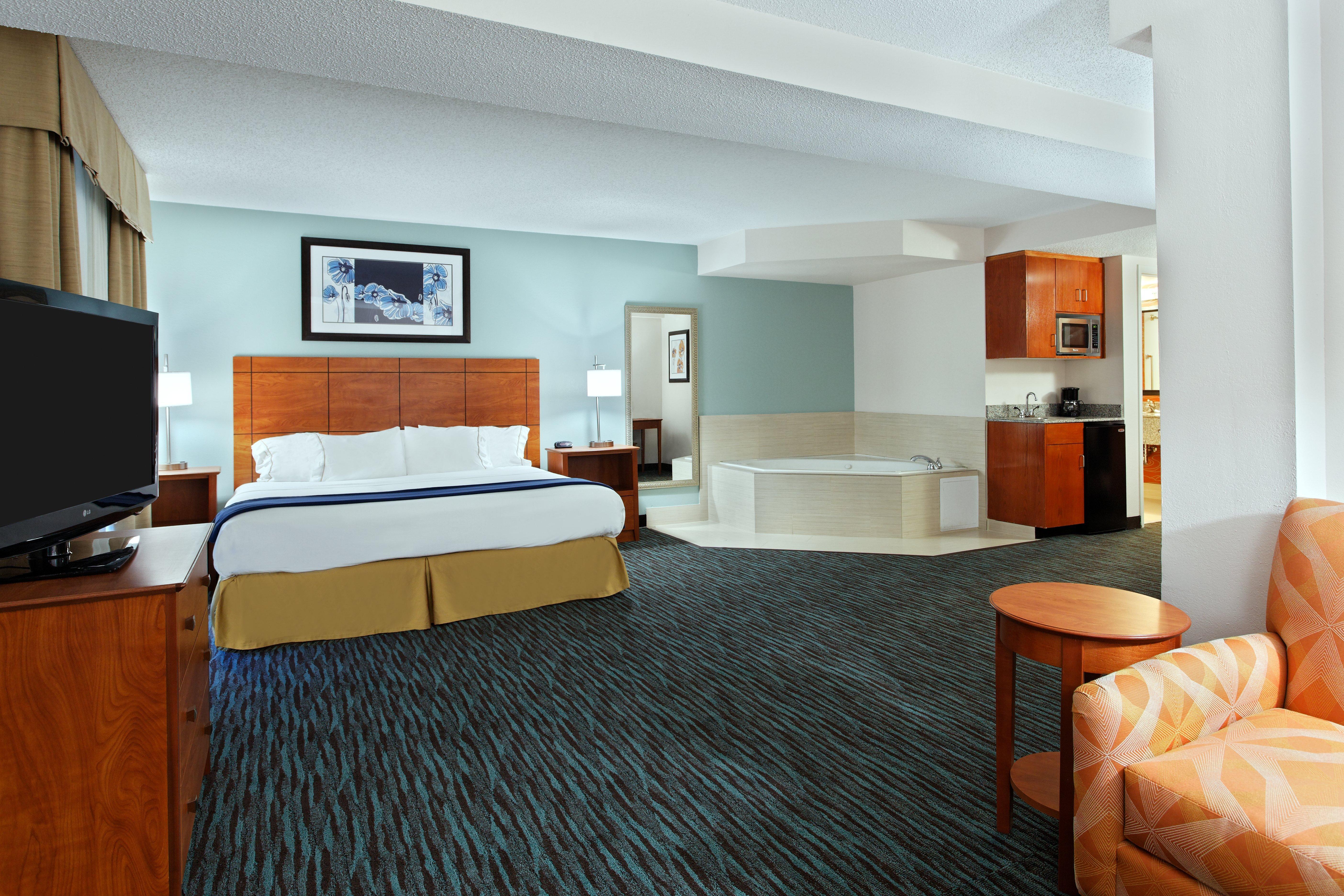 Holiday Inn Express Richmond-Brandermill-Hull Street By Ihg Екстер'єр фото